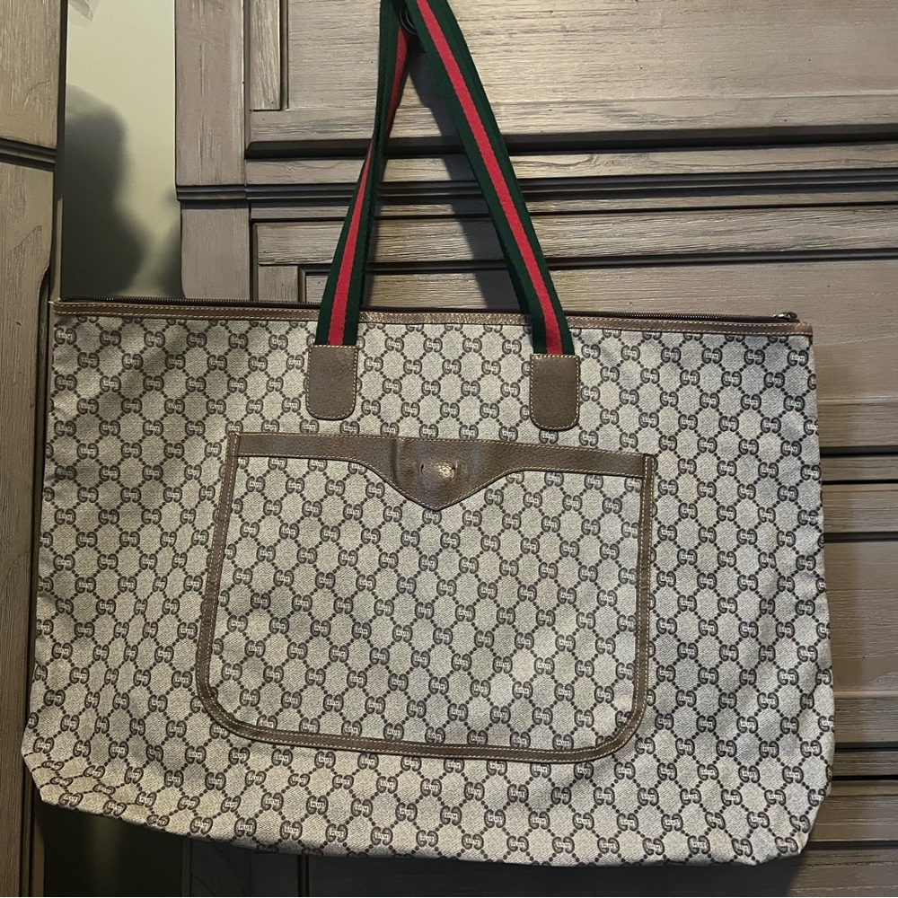 Gucci “Plus” Beige and Brown Tote with Green and Red Straps